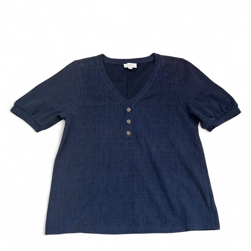 Loft Outlet Short Sleeve Top With Button Accents Size L Textured Preppy